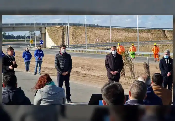 Pergamino: Sin Fernández, Kicillof, de Pedro y Katopodis inauguraron obra y hubo caravana de productores