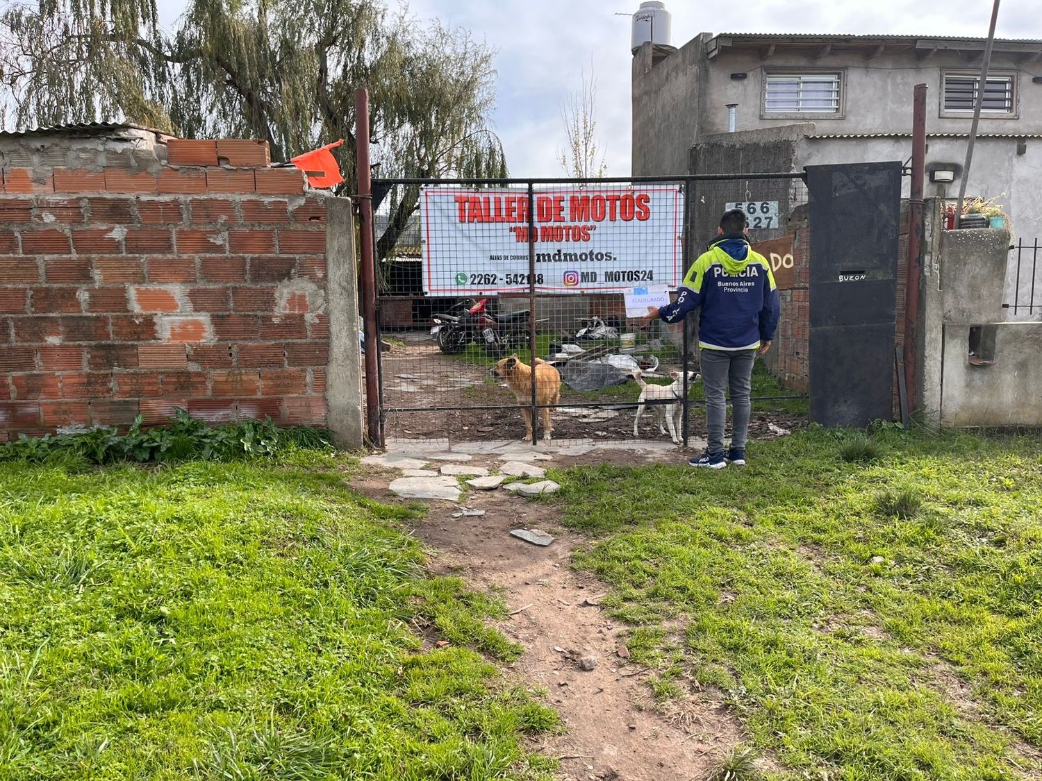 Clausuran un taller de motos en Quequén y secuestran una Zanella robada