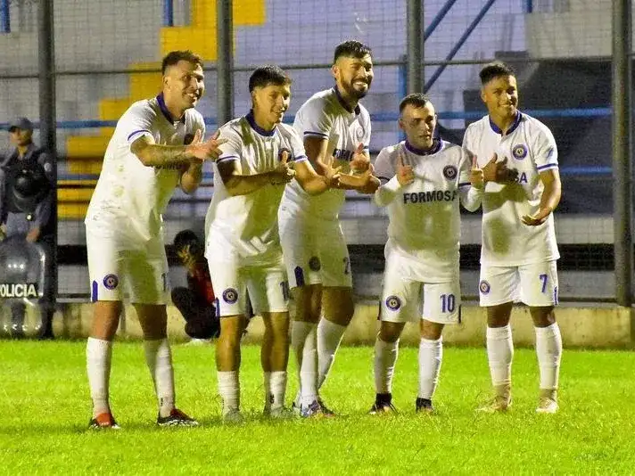 Sol de América eliminó a
Juventud Unida y avanzó