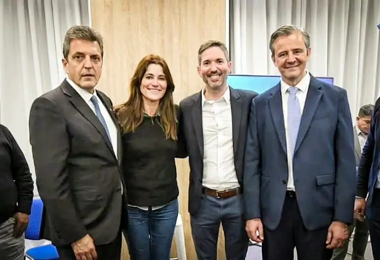 Martín Müller junto a Sergio Massa: “les pido que nos acompañen con la boleta completa”