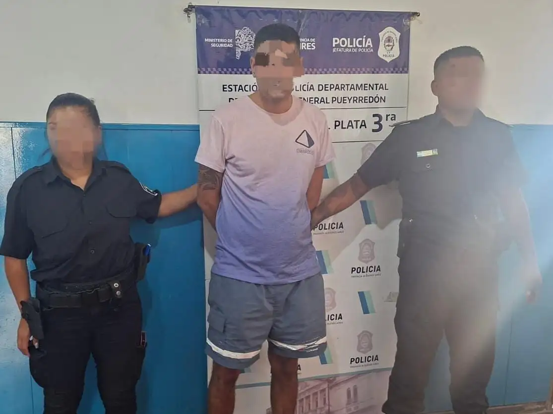 El hecho ocurrió luego de un llamado al 911 que alertó sobre una situación de conflicto en la vivienda.