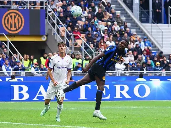 Inter lo dio vuelta en el descuento ante Fiorentina