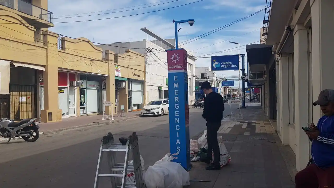 Seguridad: colocan el primer tótem de asistencia inmediata en el centro