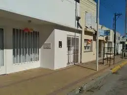 La Sociedad de Fomento se encuentra en calle Jujuy Nro. 46.