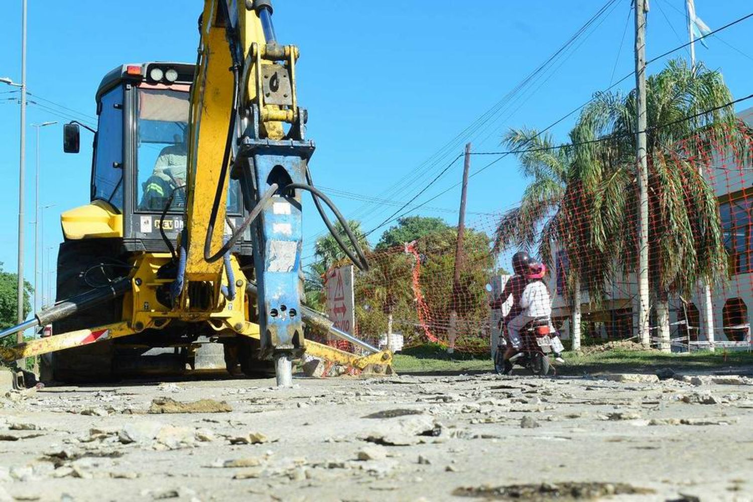 La comuna continúa con las tareas de 
mantenimiento de infraestructura vial