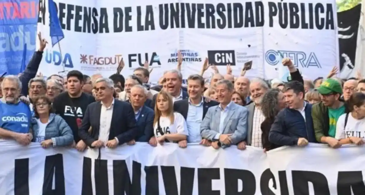 Marcha Federal por la Educación Pública del 23 de abril. Fuente: Télam