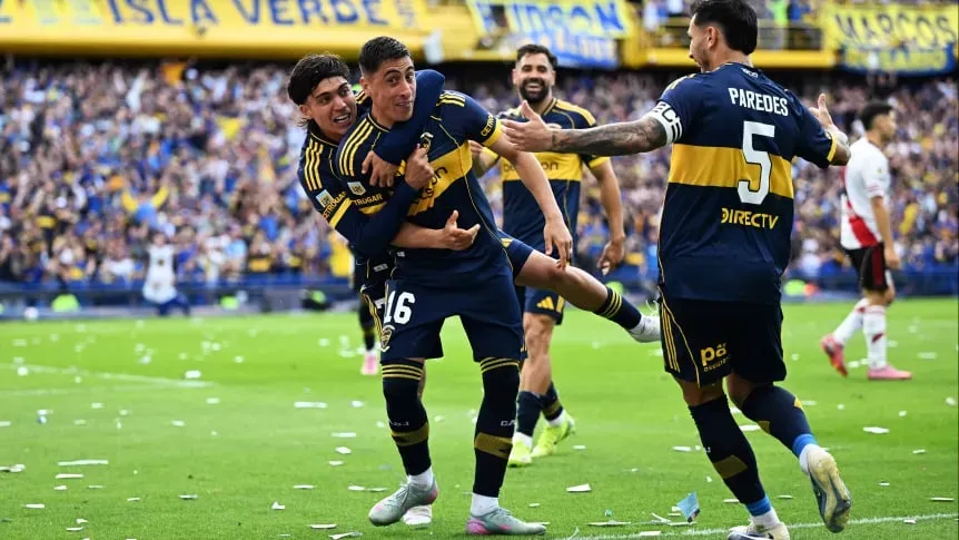 El "Xeneize" se guardó el superclásico en el bolsillo y clasificó a libertadores