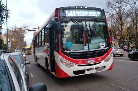 La UTA ratificó el paro de colectivos de este martes