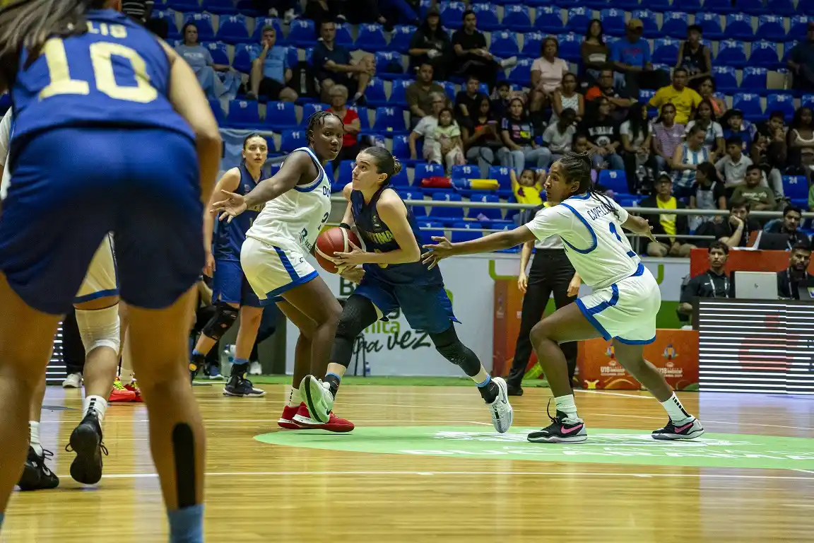 Básquet U18 Argentina Femenino - 1