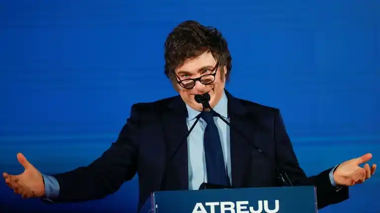 El Presidente Javier Milei disertó en "Atreju", la convención nacional organizada por la premier italiana, Georgia Meloni.