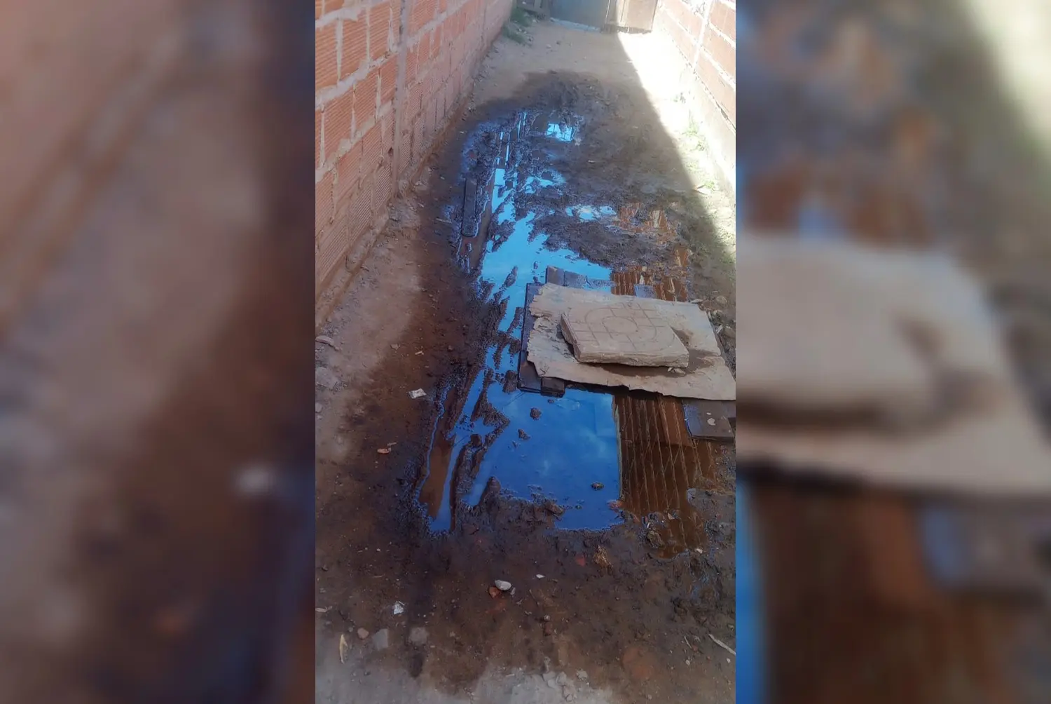 Barrio El Argentino: queja por cloacas rebalsadas en calle Brennan