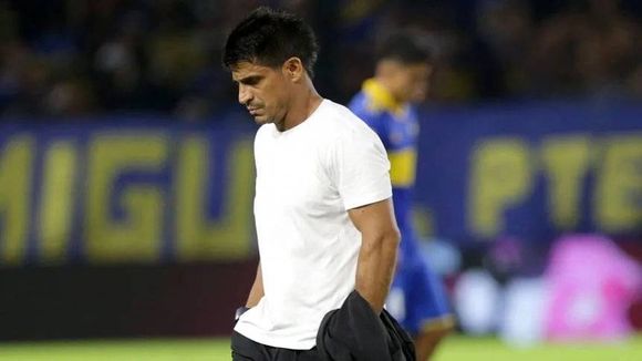 Ibarra dejó de ser el entrenador de Boca Juniors