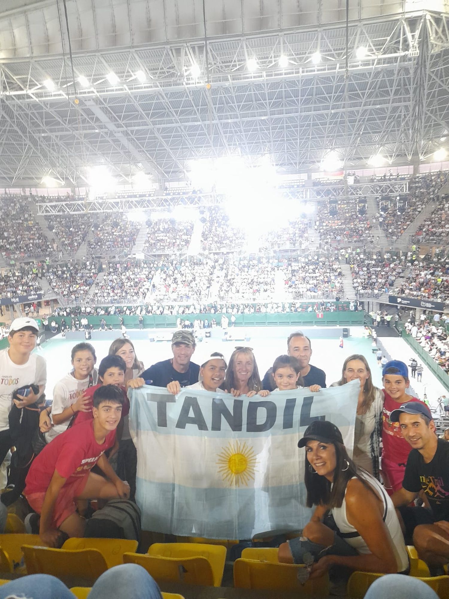 FOTO MARIANA
Los tandilenses, en el Parque Roca porteño.