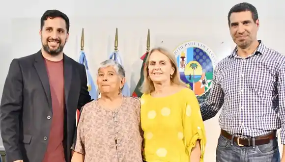 Agentes Municipales que cumplieron 30 años de servicio recibieron un reconocimiento