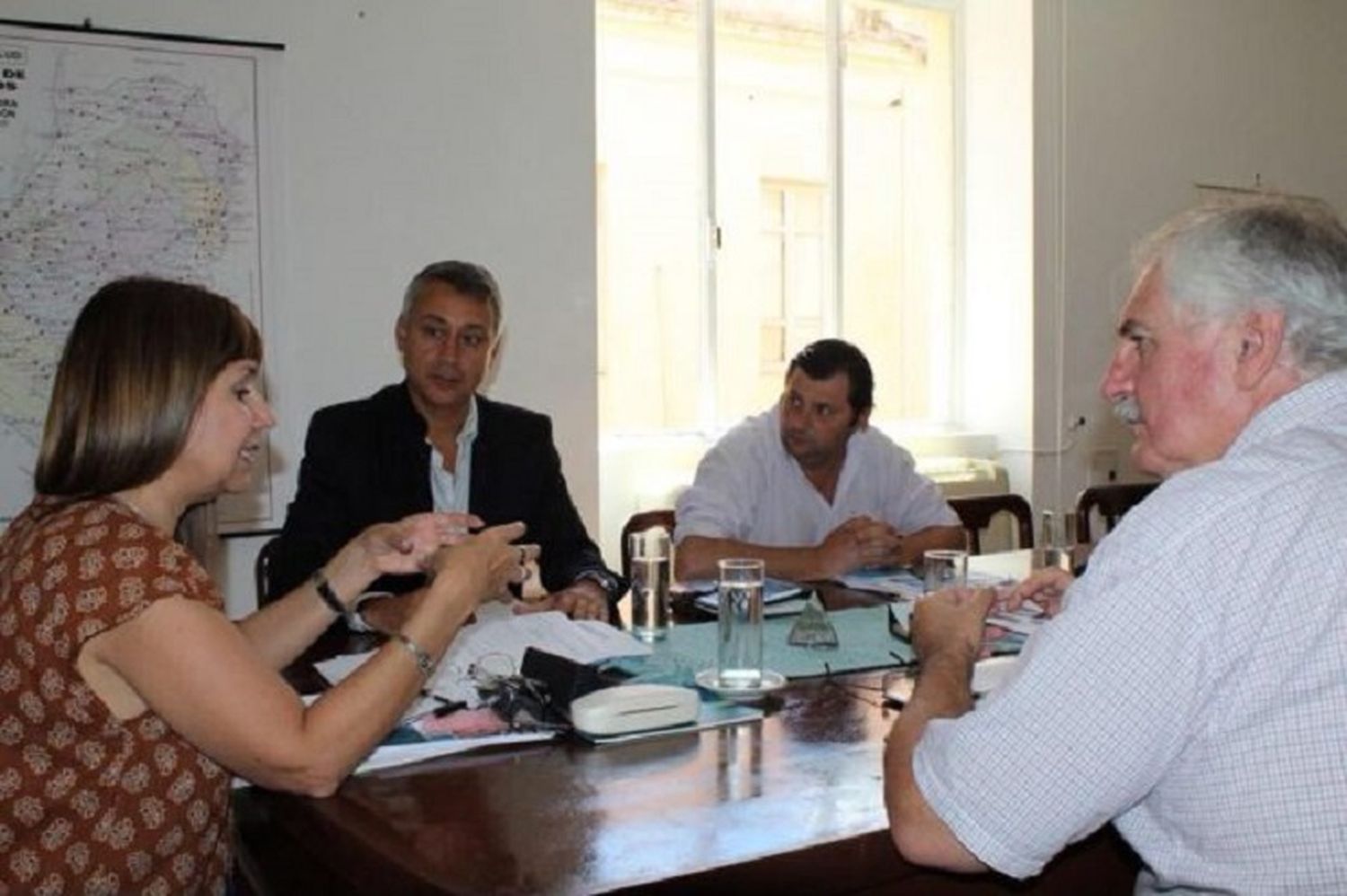 Convertirán al hospital de María Grande en un nodo sanitario para centros de salud de poblaciones cercanas