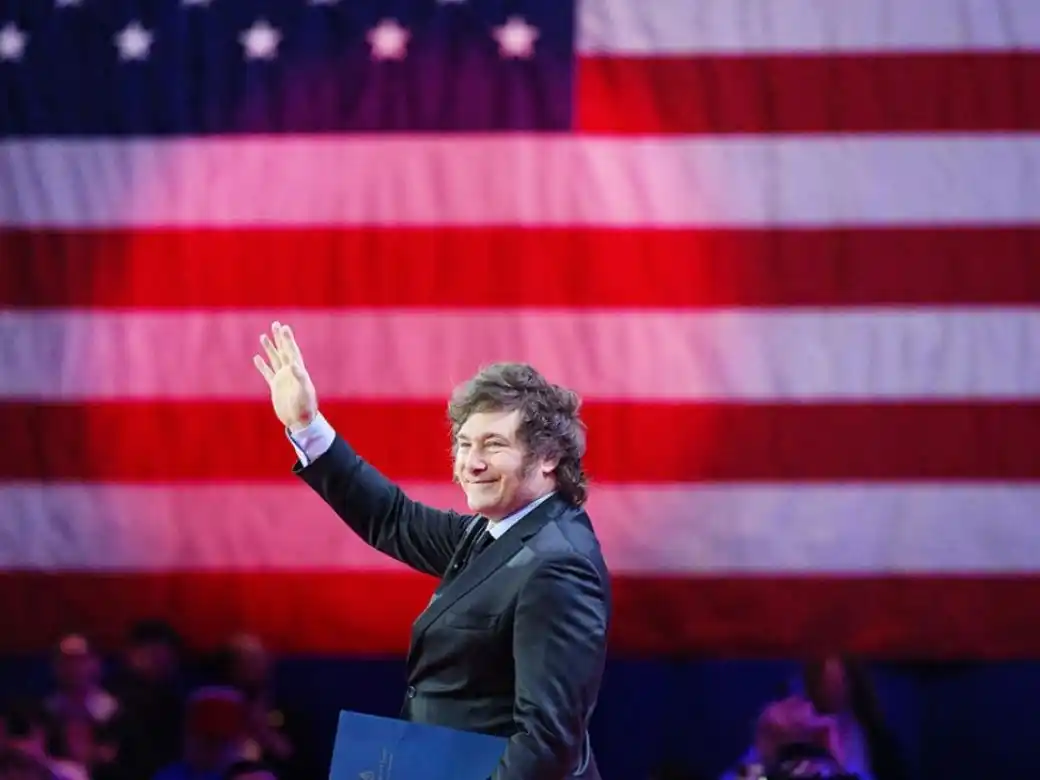 Milei dejó Miami e inició su gira por Nueva York con el objetivo político de promover las inversiones privadas en la Argentina