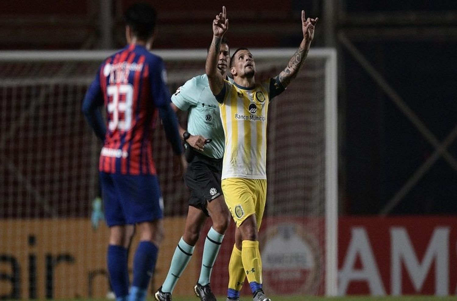 Vecchio, tras la victoria ante San Lorenzo: «El equipo jugó de manera espectacular y fue más que merecido»