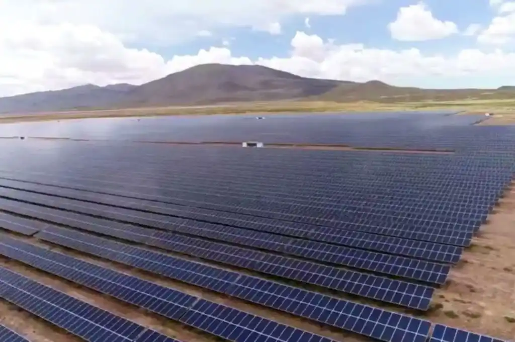 Bolivia tiene la planta solar más alta del mundo