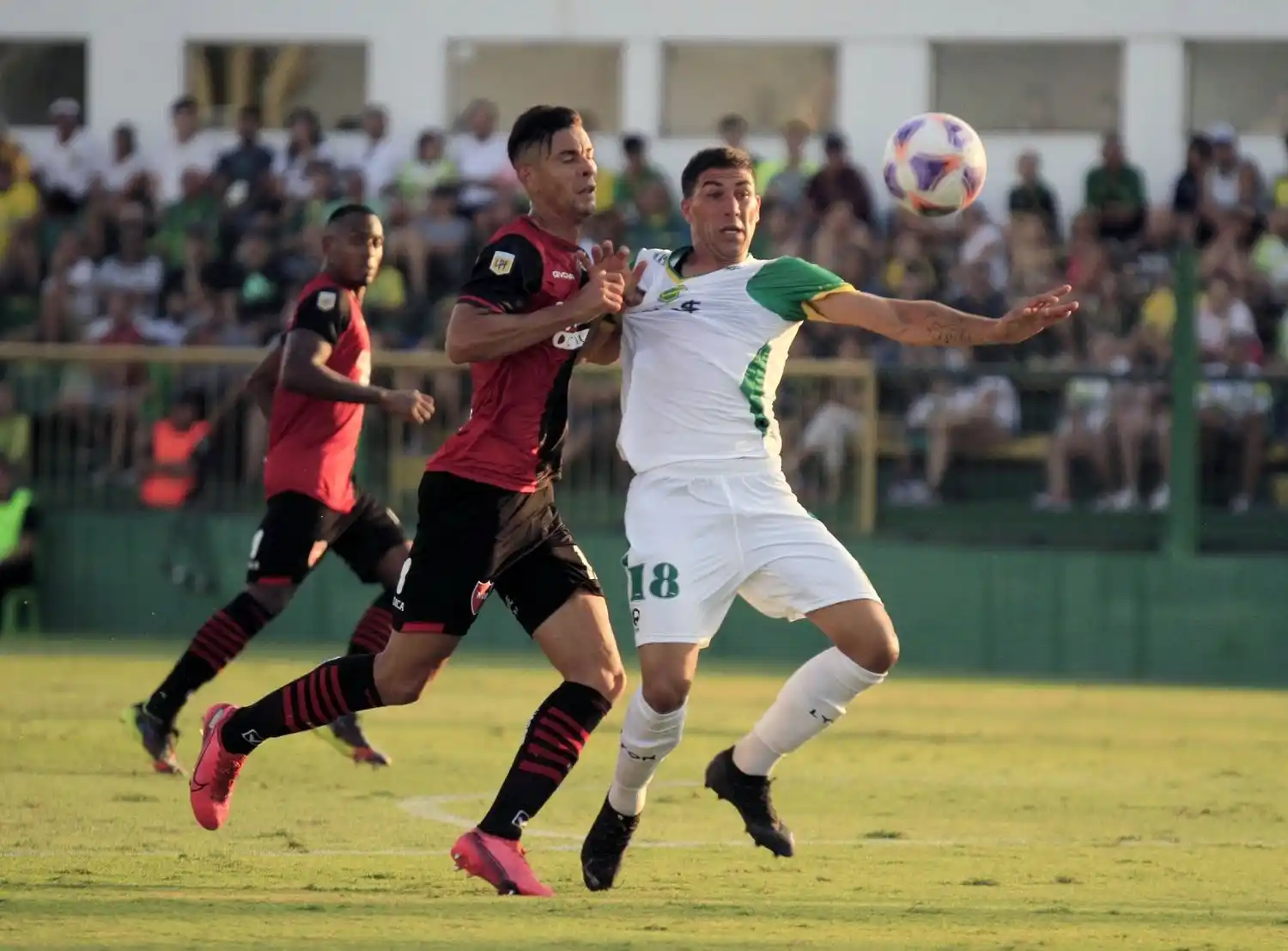 Con poco, Defensa superó a Newell’s