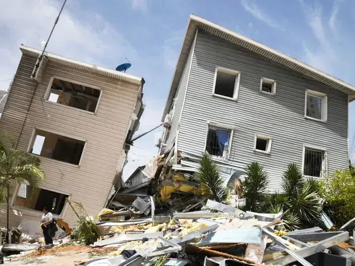 Venezuela inició inspecciones de edificaciones con más de 2.800 especialistas
