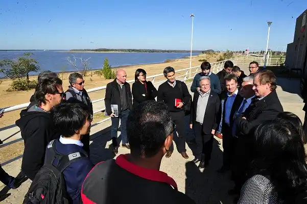 Bordet acordó con el BID obras de saneamiento para el río Uruguay