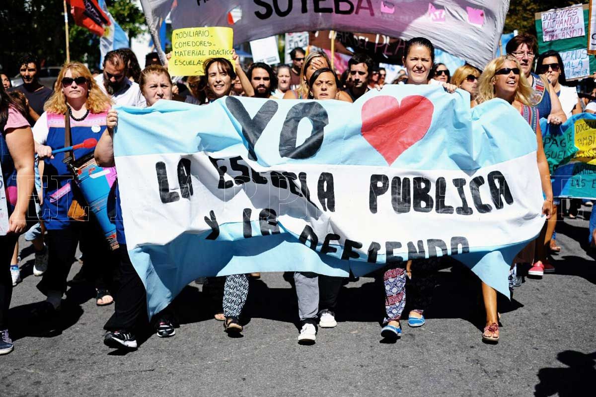 Docentes bonaerenses rechazaron la nueva propuesta y pararán este miércoles