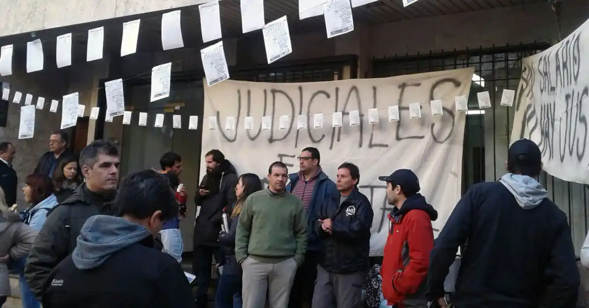 Judiciales bonaerenses aceptaron el aumento salarial del Gobierno