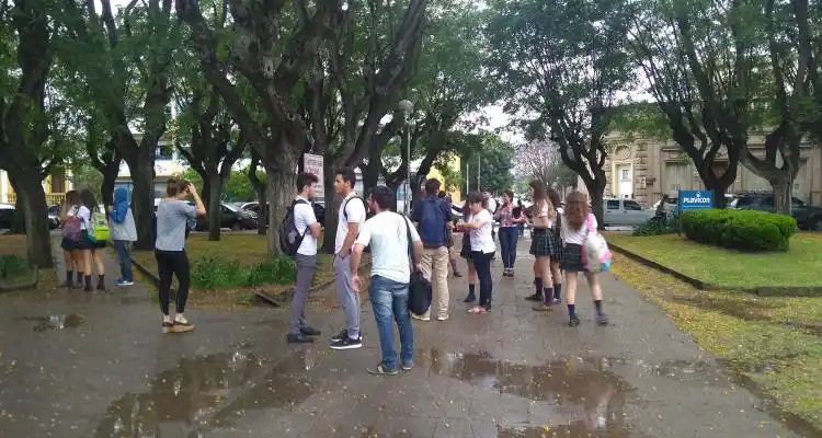 Amenaza de bomba en la Escuela Socorro