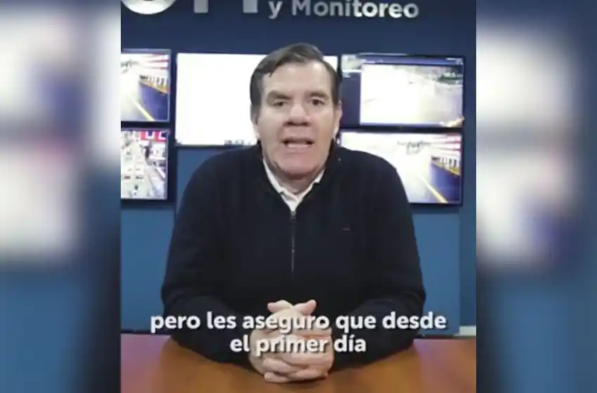 Montenegro aseguró que el brote "está focalizado" y que no dará "marcha atrás" con las aperturas