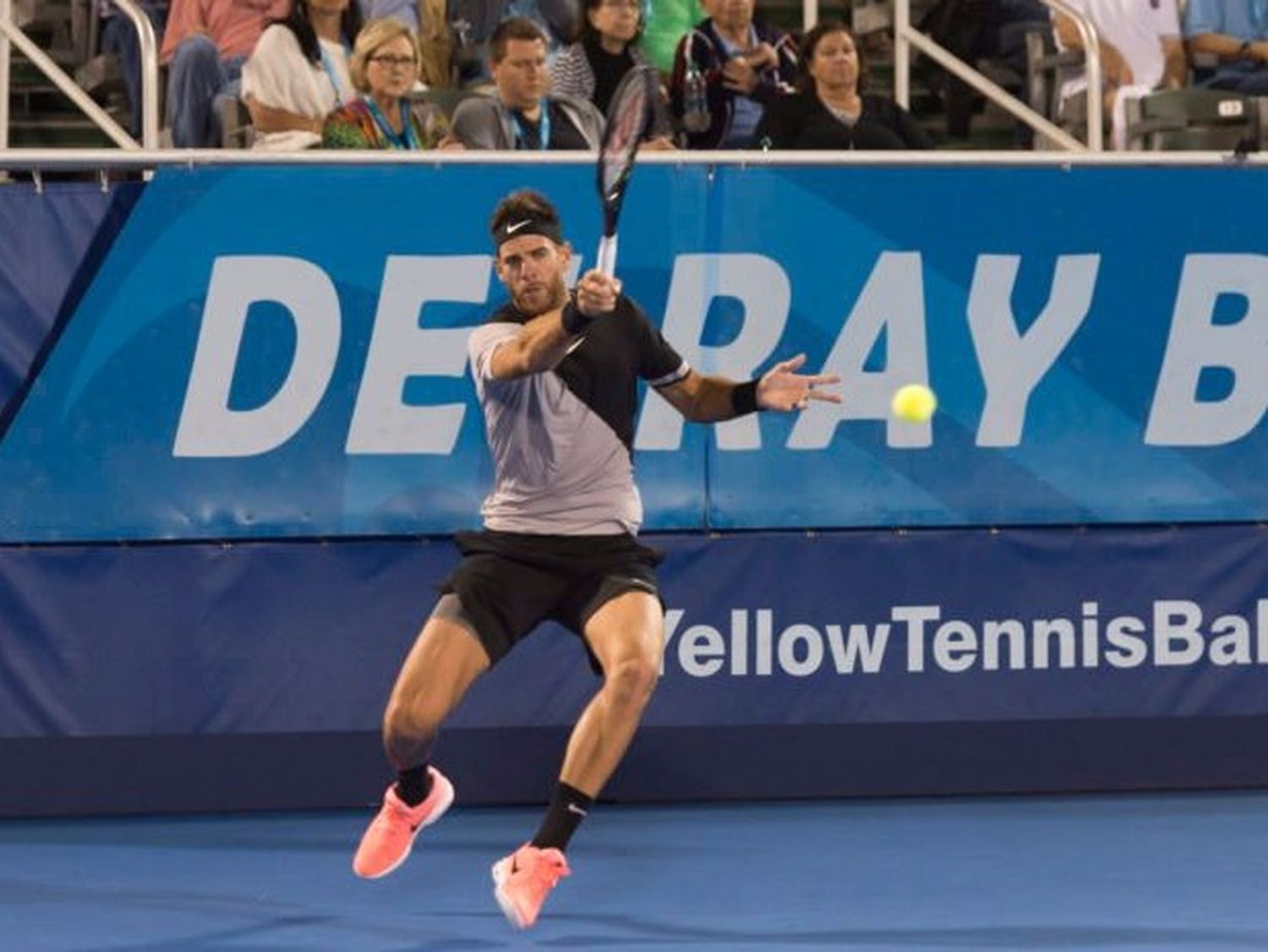 Del Potro volvió a jugar en un certamen de dobles