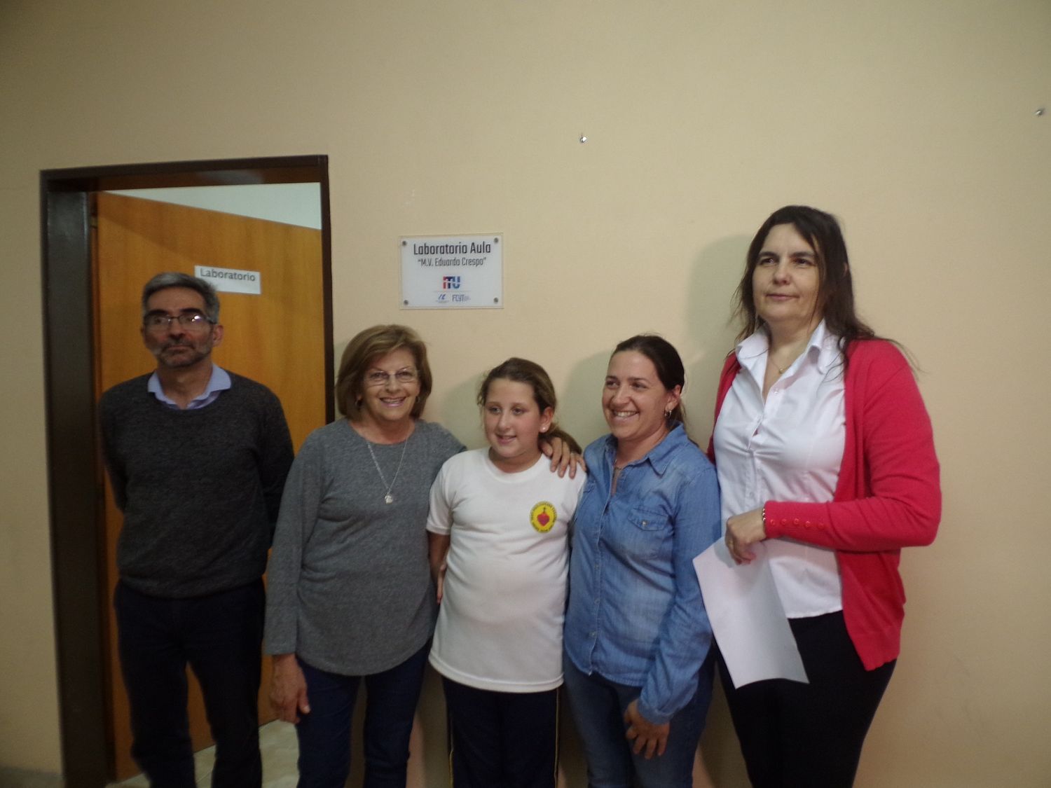 En el ITU descubrieron una placa en homenaje al doctor Eduardo Crespo