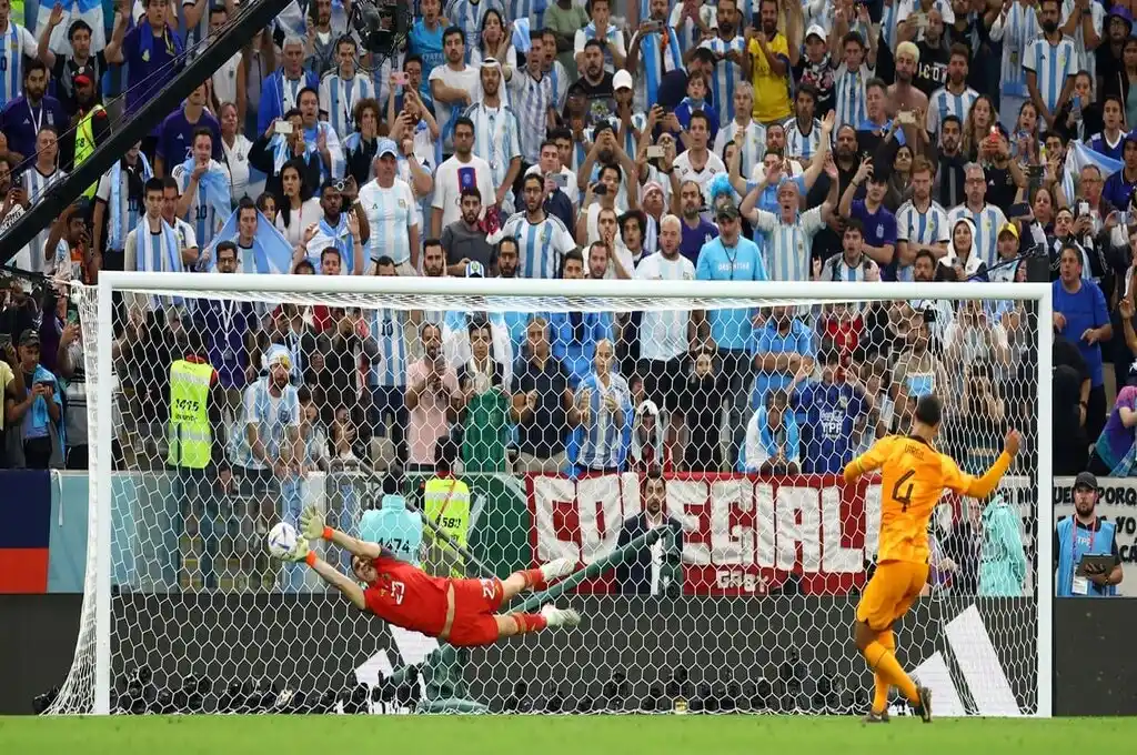 El argentino ganó por segunda vez en su carrera el premio The Best como mejor arquero del mundo.