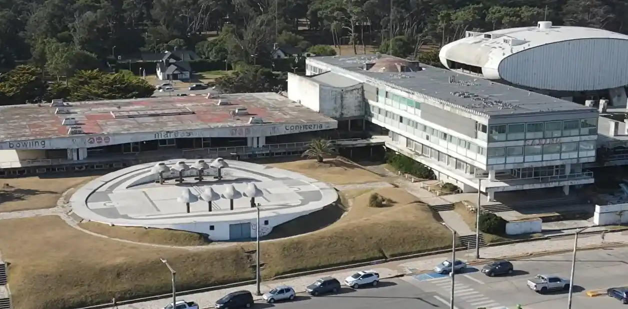 Subastan el Complejo Casino de Necochea, ícono de la ciudad. Foto captura Mariana Ortega Subastas