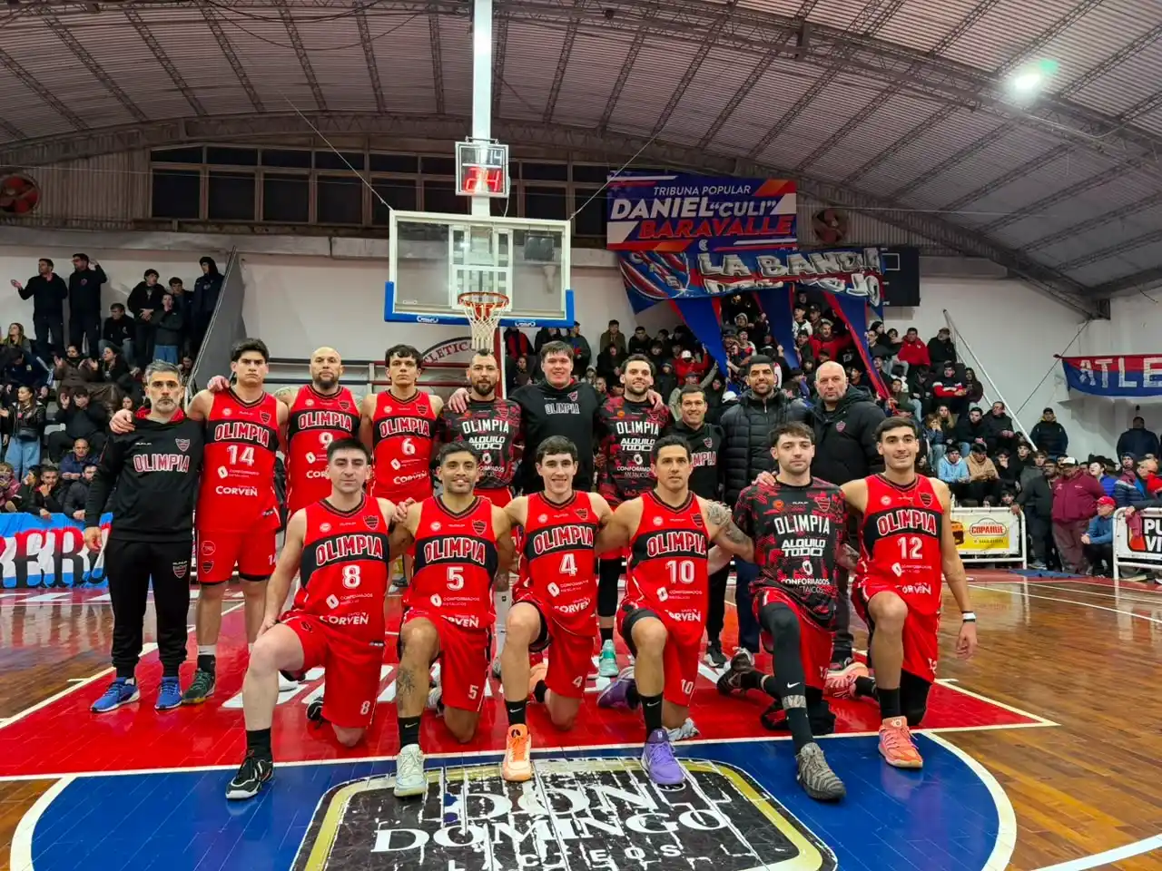 El Rojo de barrio San Martín sigue vivo en busca del tetracampeonato. Foto: Sur24.
