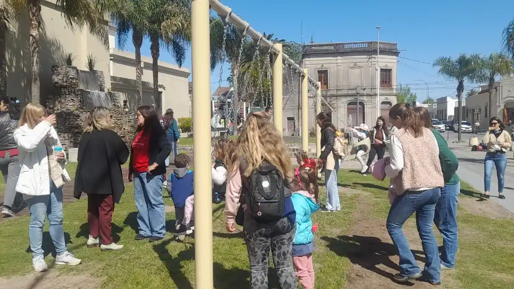 Inauguraron la renovación del Paseo Rocamora con nuevos juegos y mejoras integrales