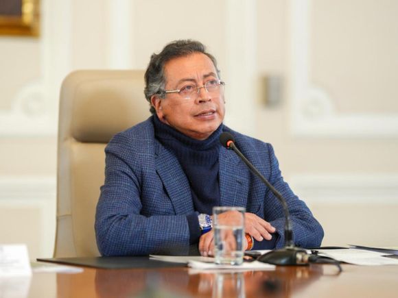 Petro FUSTIGA a EE. UU. por nuevo ataque a lancha en el Caribe
