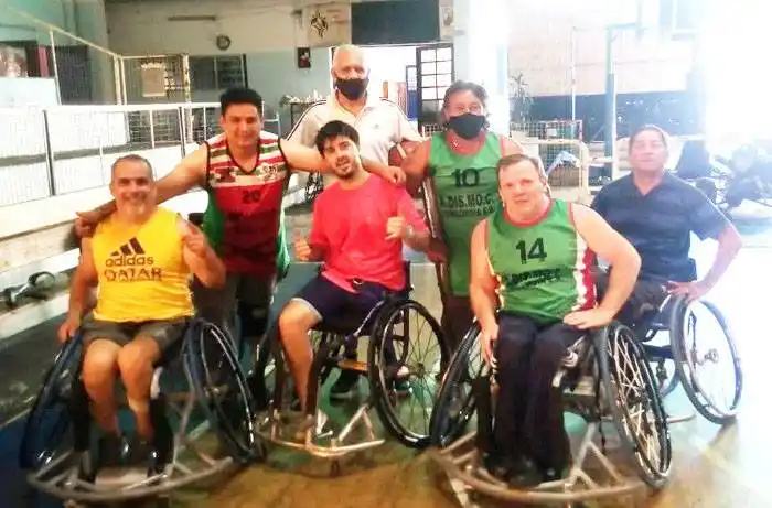 El básquet en  sillas de ruedas continúa  con su lugar en Ferro