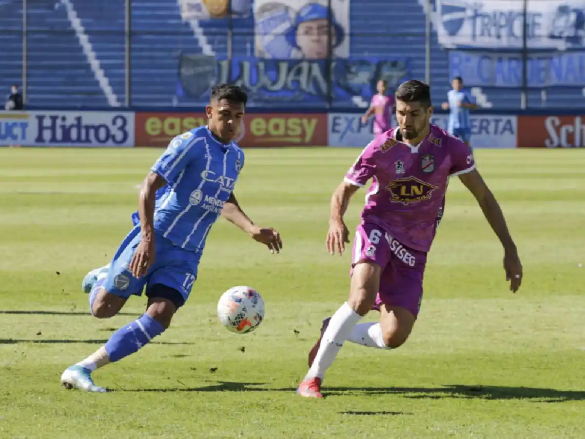En Mendoza, Arsenal consiguió su primera alegría 