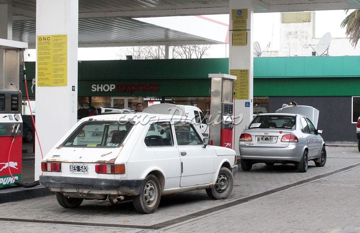 Carga normal. En la estación de servicio ubicada en la intersección de las avenidas 59 y 42