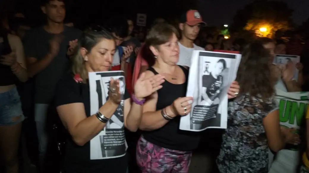 Larroque: multitudinaria marcha pidiendo Justicia por Alexander