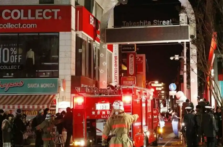 Un hombre atropelló a una multitud de personas que celebraban el Año Nuevo en Tokio