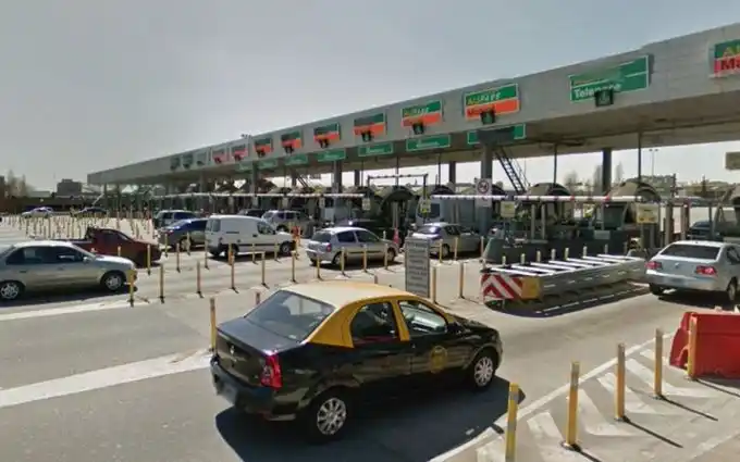 Congelarán los precios de los peajes de las rutas a la Costa Atlántica