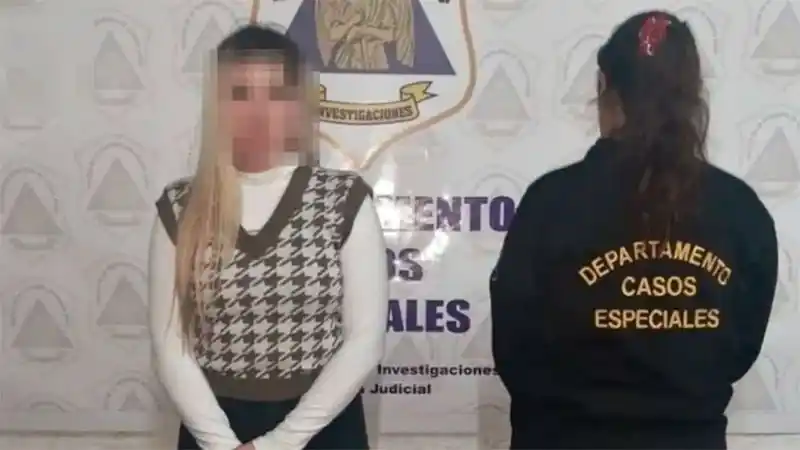 Capturaron en un shopping a una de las 10 mujeres más buscadas del país