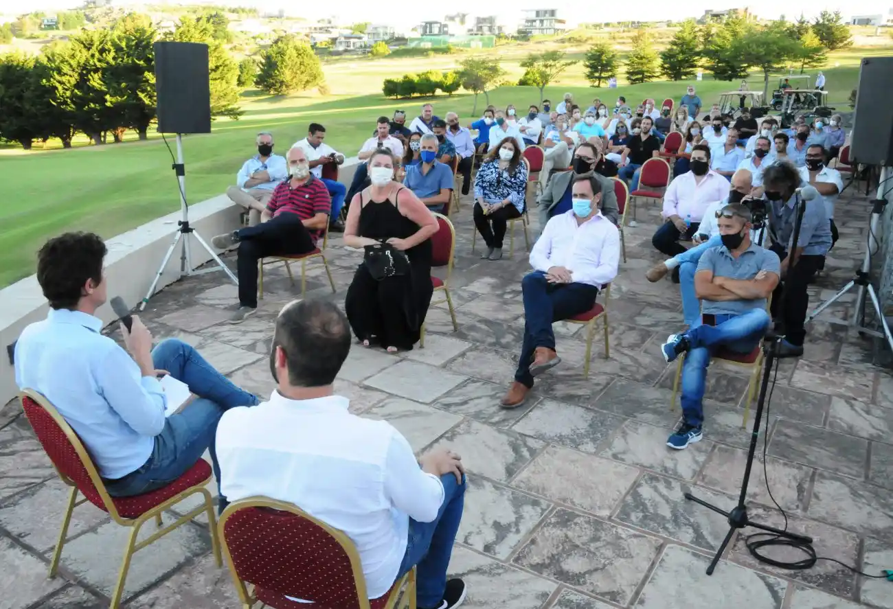 Lousteau consideró que el radicalismo debe “dejar la  comodidad” 