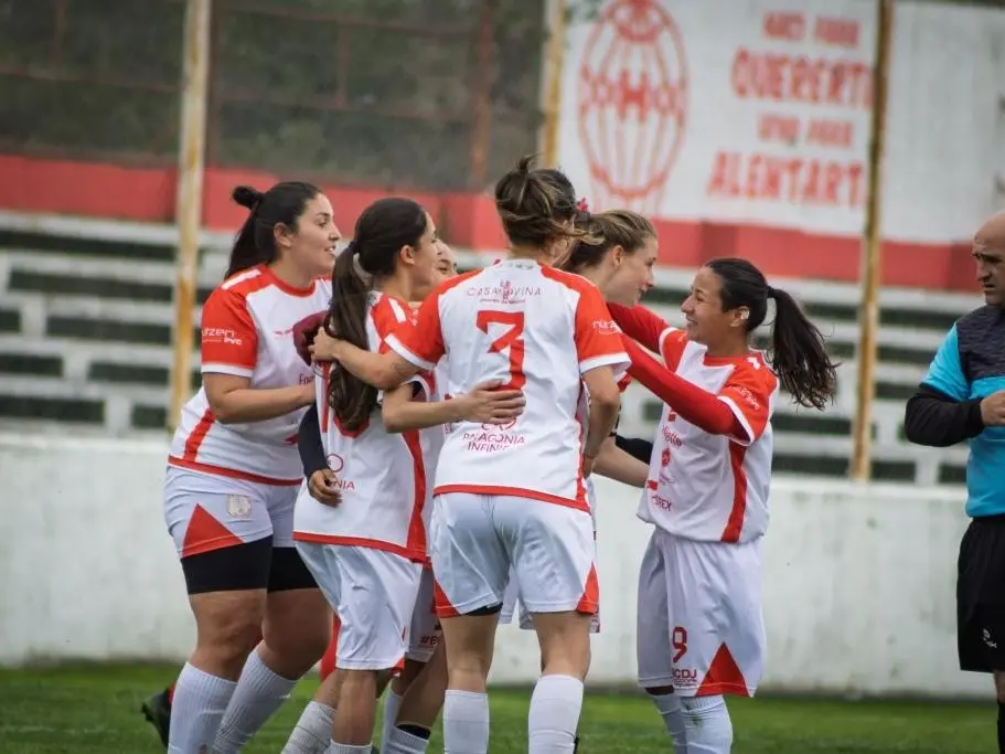 Huracán fue contundente ante Argentino (foto gentileza Ale Zygal)