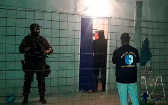 Dos mujeres detenidas tras allanamientos por comercialización de droga