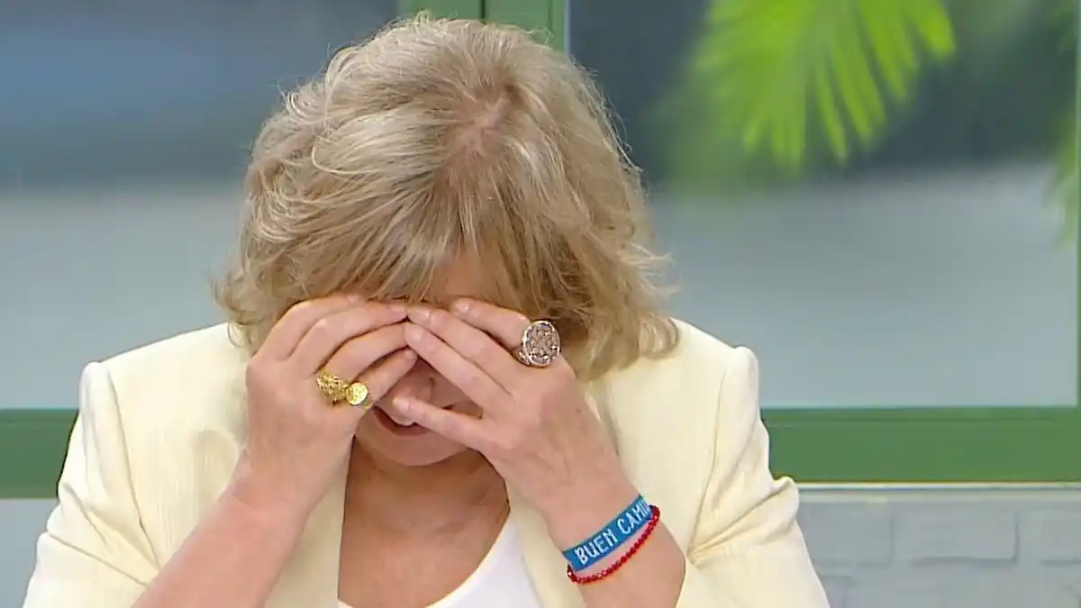 La conductora regresó a su programa y se emocionó al hablar de sus vacaciones en el país de sus seres queridos