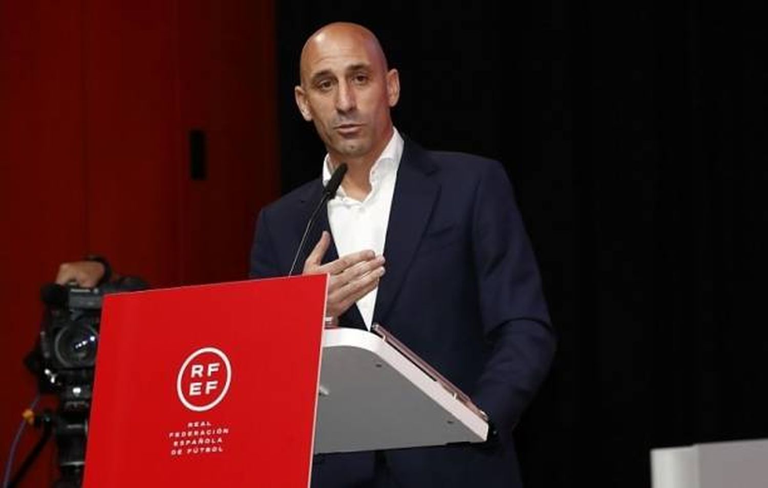 Rubiales anunció su renuncia