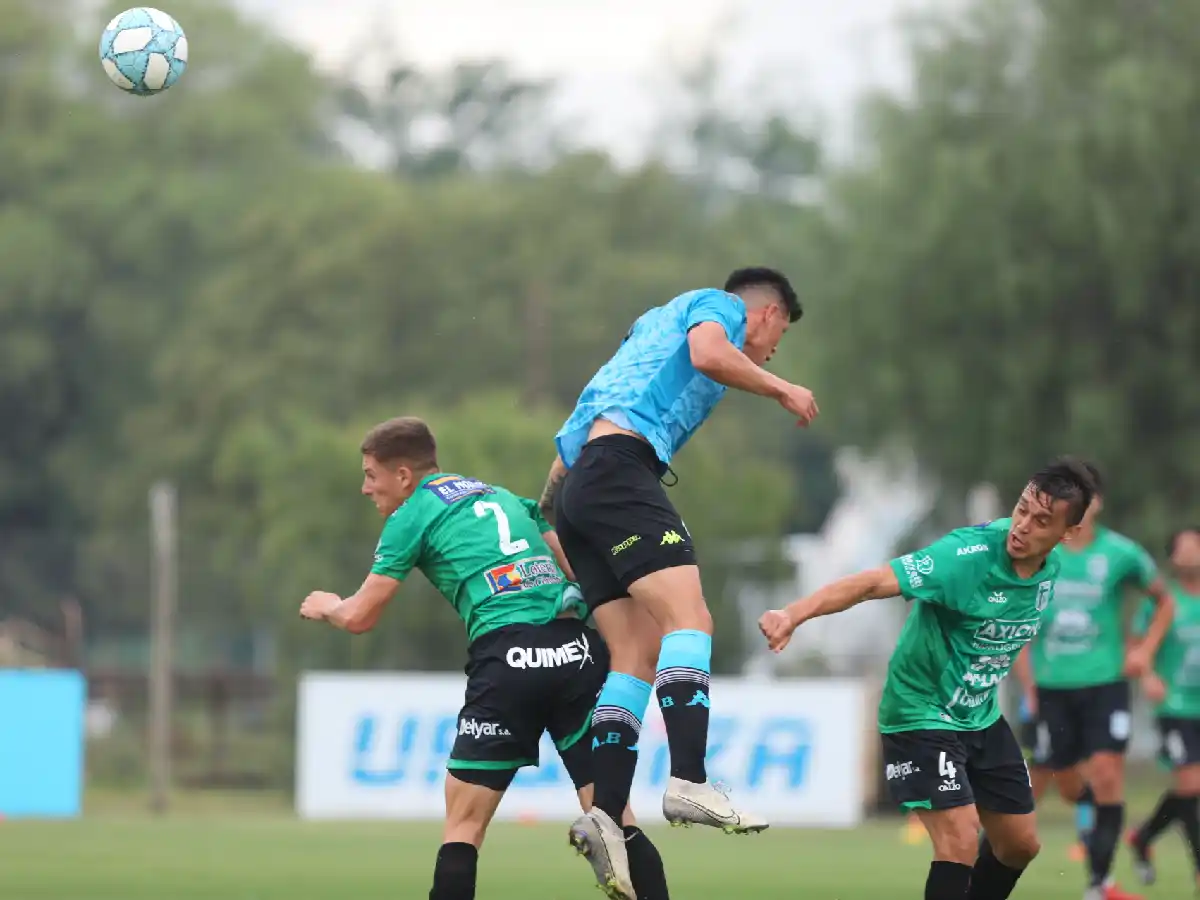 Derrota de los titulares