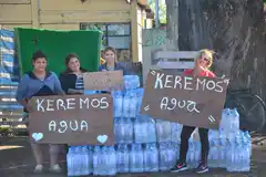 Vecinos de La Movediza siguen pidiendo que llegue el agua potable al barrio 